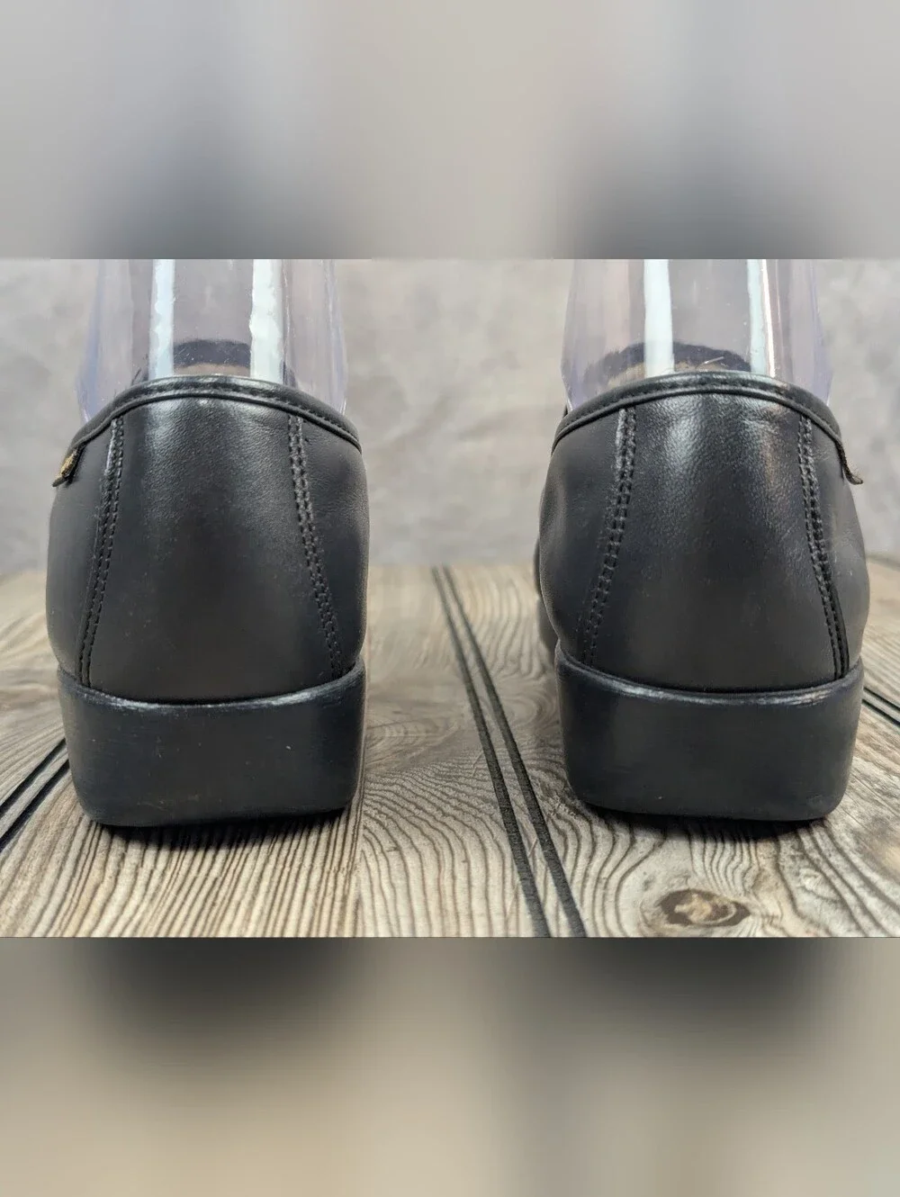 SAS Women's Classic Navy Blue Leather Penny Loafers Comfort Shoes Size 7.5 M USA